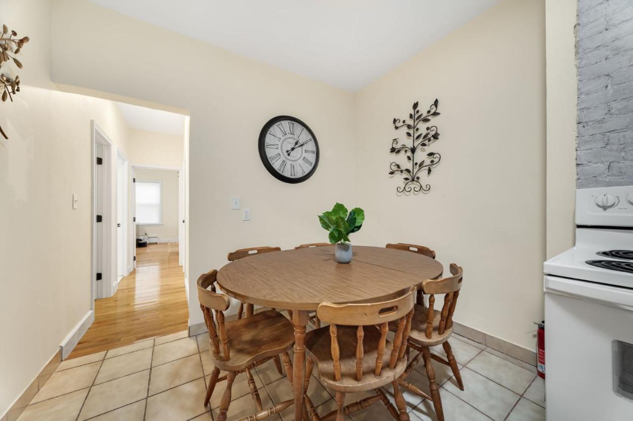 Newly Renovated 2Br1Ba Apt At The Boston City Exterior photo