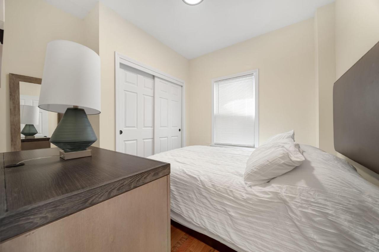 Newly Renovated 2Br1Ba Apt At The Boston City Exterior photo