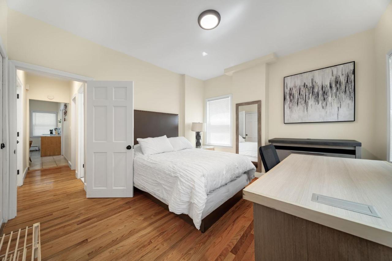 Newly Renovated 2Br1Ba Apt At The Boston City Exterior photo